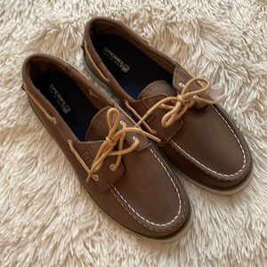 Boys size 5 Sperry loafers-never worn!